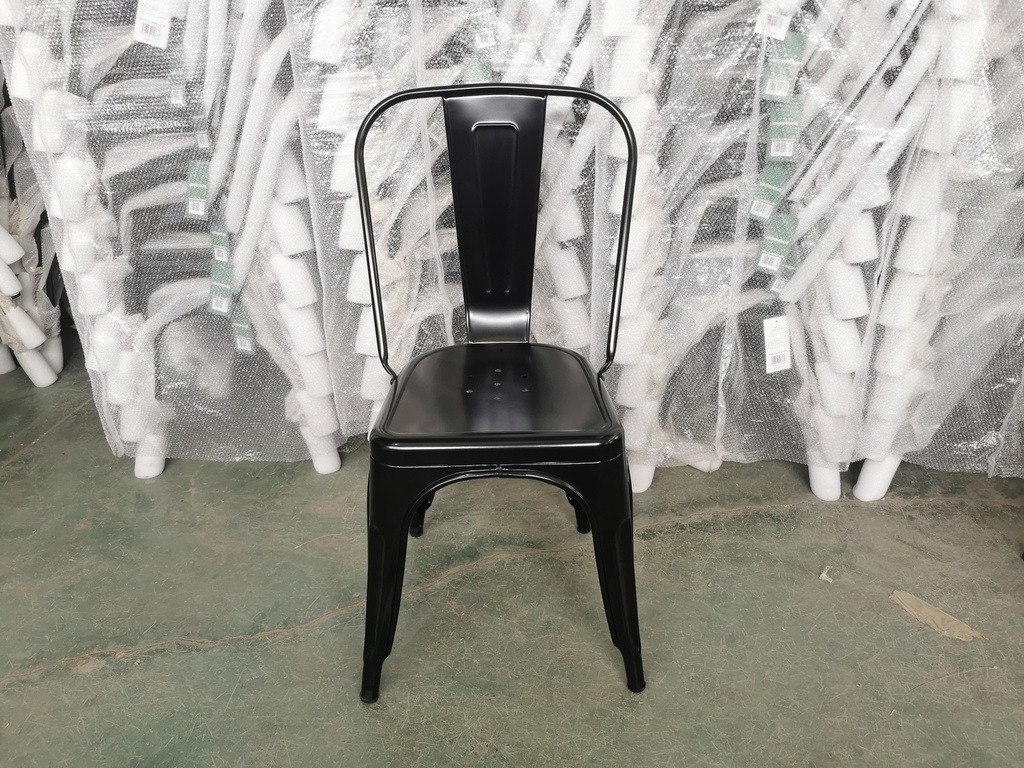 SILLA MILAN #1 COMEDOR NEGRA