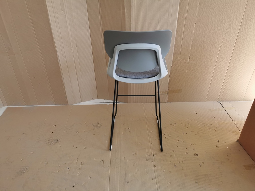 SILLA BAR AURORA GRIS (52x44.5x106CM)