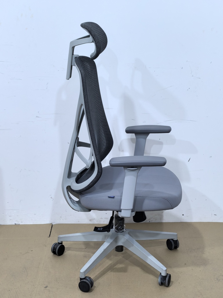 SILLA DE OFICINA EJECUTIVA NOLAN 6243A-HS CON CABECERA (RESPALDO GRIS, ASIENTO GRIS)
