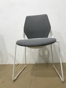 SILLA DE ESPERA 6805 (RESPALDO Y ASIENTO GRIS, ESTRUCTURA BLANCA)