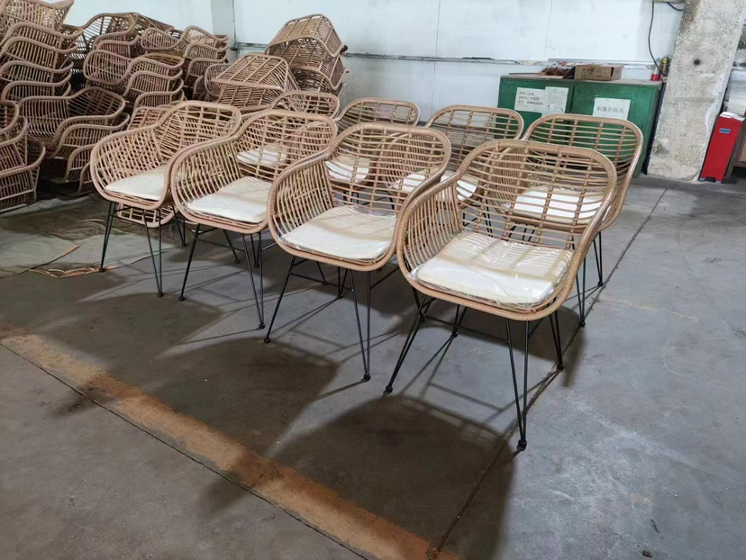 SILLA DE COMEDOR NELLY NATURAL