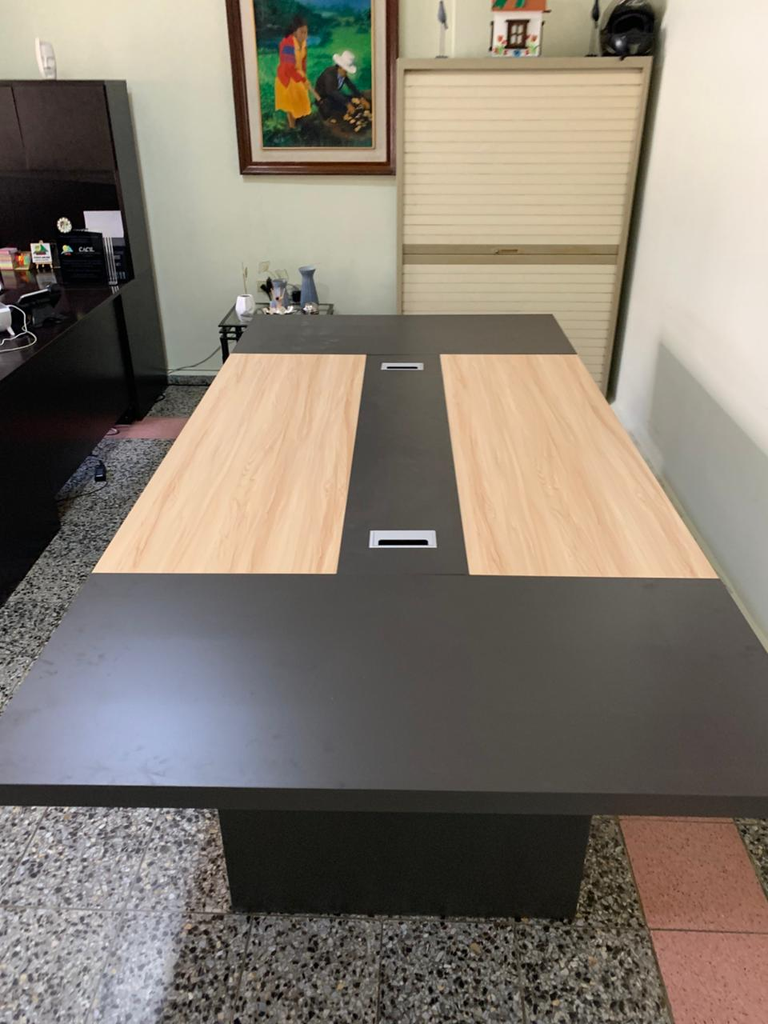 MESA DE CONFERENCIAS EJECUTIVA LINKEDIN(M706) (2.8X1.4X0.75) (cafe + natural)