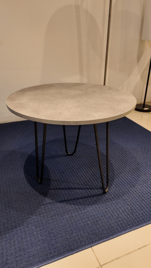 Mesa Pristine plataforma 60 cm