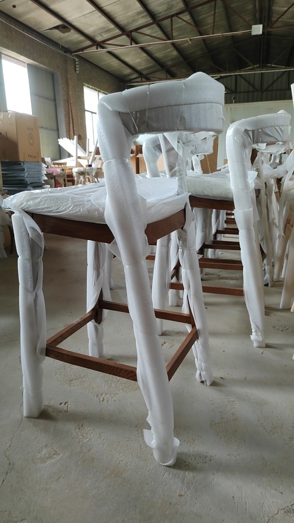 SILLA BAR DARWIN CAFE ASIENTO BLANCO( 45x54x101CM)