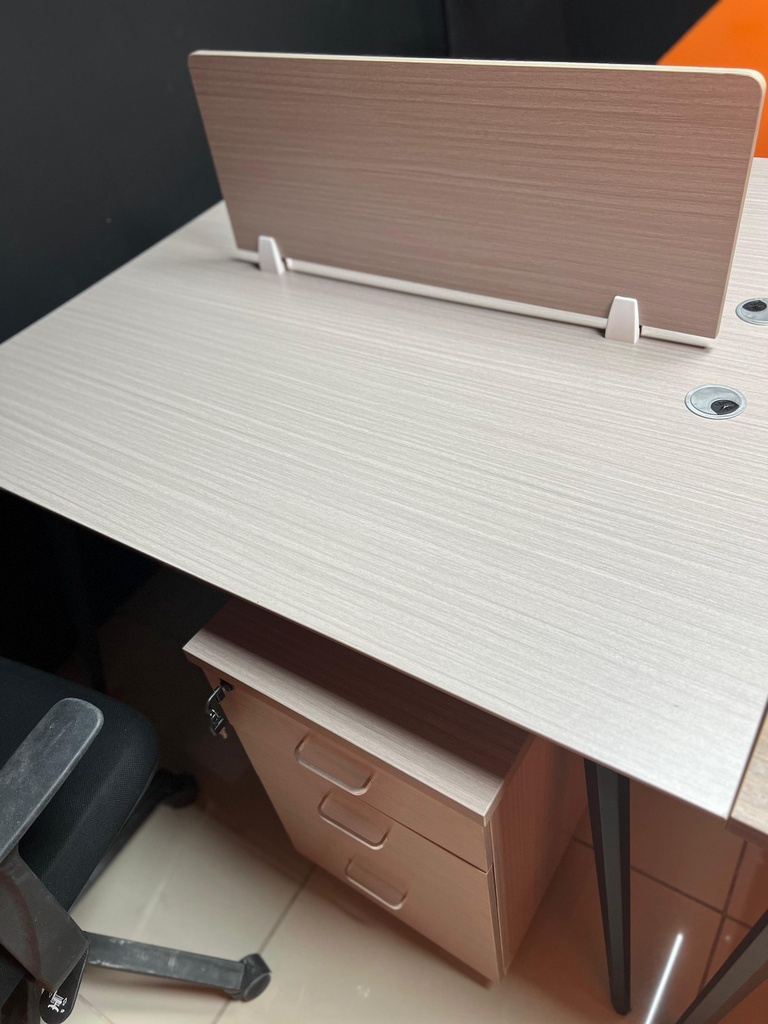 WORKSTATION SONY ODFC03 (1.20x1.20x0.75M) 2 PERSONAS