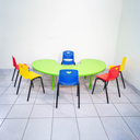 MESA KINDER PLASTICA MEDIA LUNA ALTURA AJUSTABLE MAXIMO 24_COLOR VERDE.png