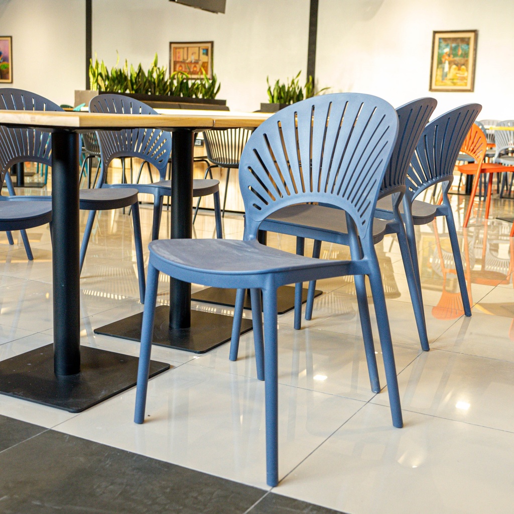 SILLA WILSON COMEDOR AZUL
