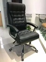 SILLA EJECUTIVO CUERINA JERRY NEGRO(57*52*118CM)